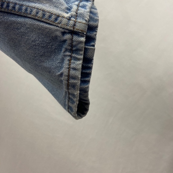 Levis 505 Men Regular Fit Light W36 L32 Blue Jeans - Picture 6 of 13